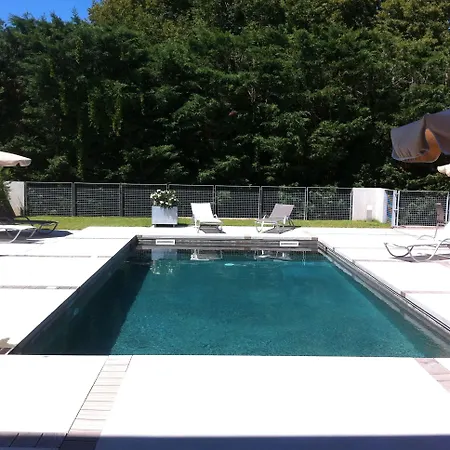 Chateau De Champlong Table **** Golf &