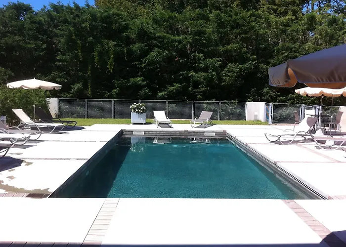 Chateau De Champlong Table **** Golf &