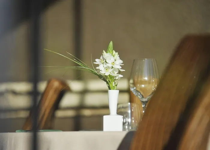 Chateau De Champlong Table **** Golf & 酒店 4*