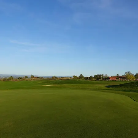 Hotel Chateau De Champlong Table **** Golf & 4*
