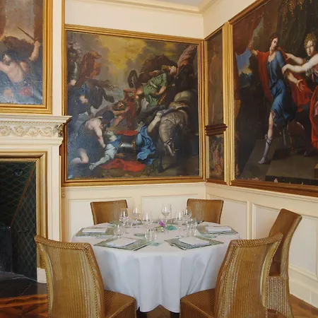 Chateau De Champlong Table **** Golf & 4* ヴィルレスト