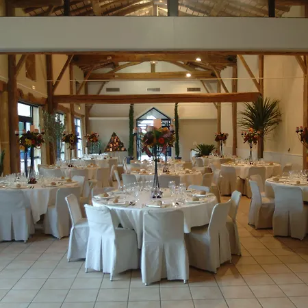 Chateau De Champlong Table **** Golf & 4* Villerest (Loire)