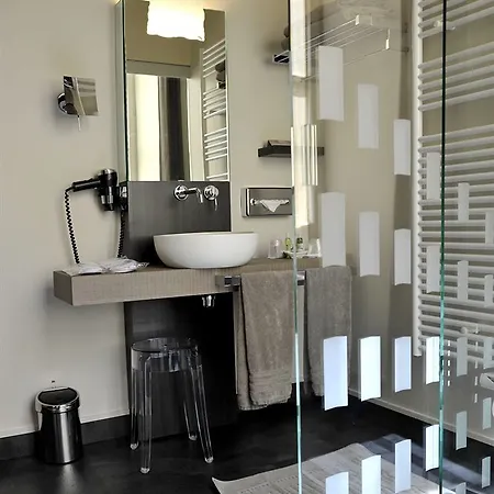 Chateau De Champlong Table **** Golf & Hotel 4*